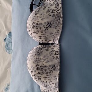 Victoria secret push up bra